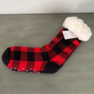 Rooted Soul Clothing Slipper Socks Buffalo Plaid Red Black Check Plush Fleece